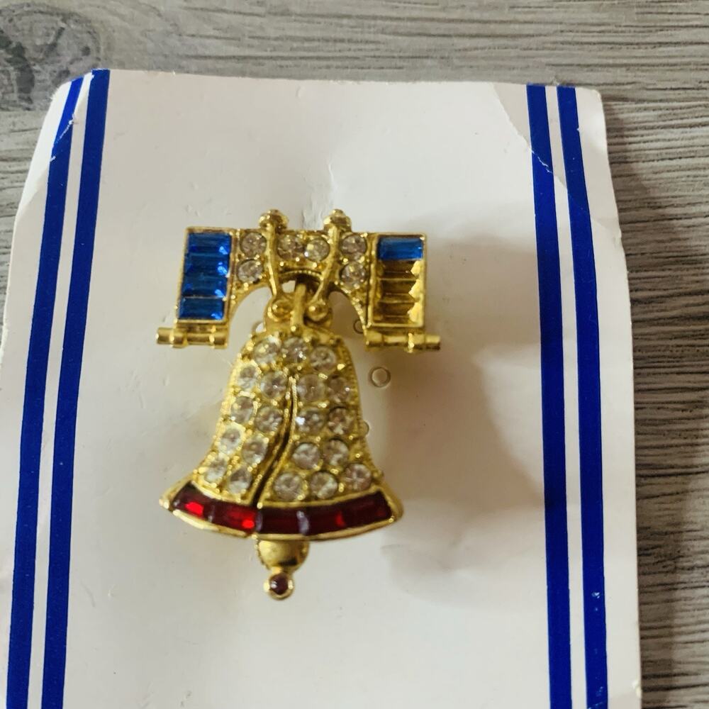 Vintage Liberty Bell Patriotic Brooch Collar Pin